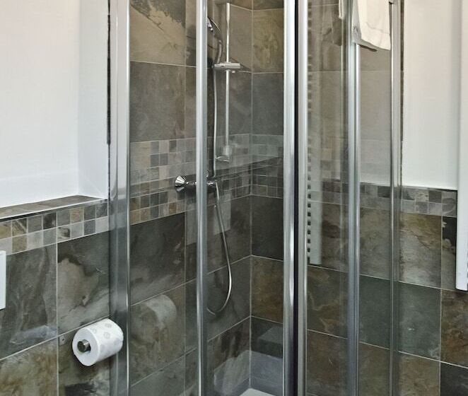 پانسیون Affittacamere Angel 2