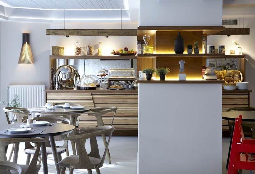 Пансион Apollon Library Suites