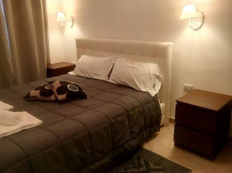 پانسیون Sole !! Cagliari Centro