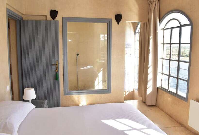 Пансион L Oum Errabia Azemmour