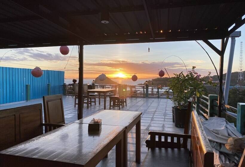 پانسیون Pesona Bali Room And Restaurant