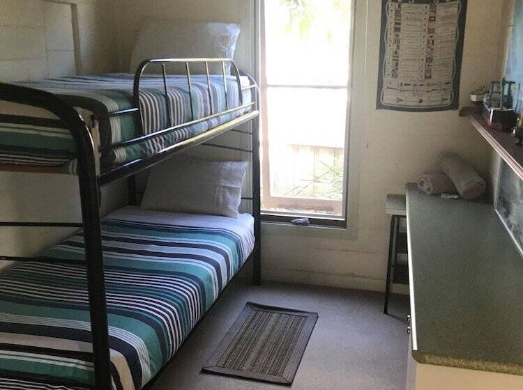 پانسیون Port Campbell Guesthouse & Flash Packers