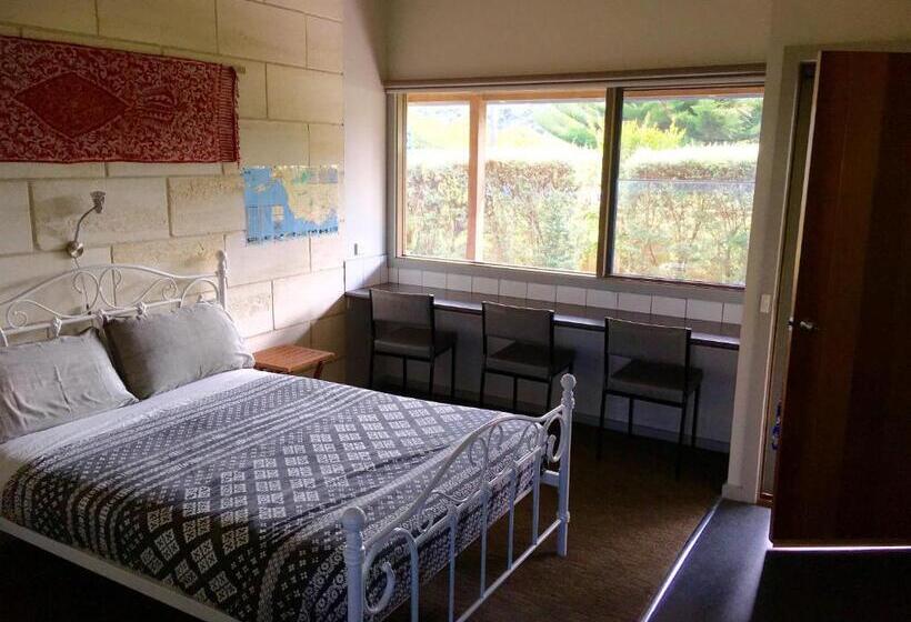 پانسیون Port Campbell Guesthouse & Flash Packers