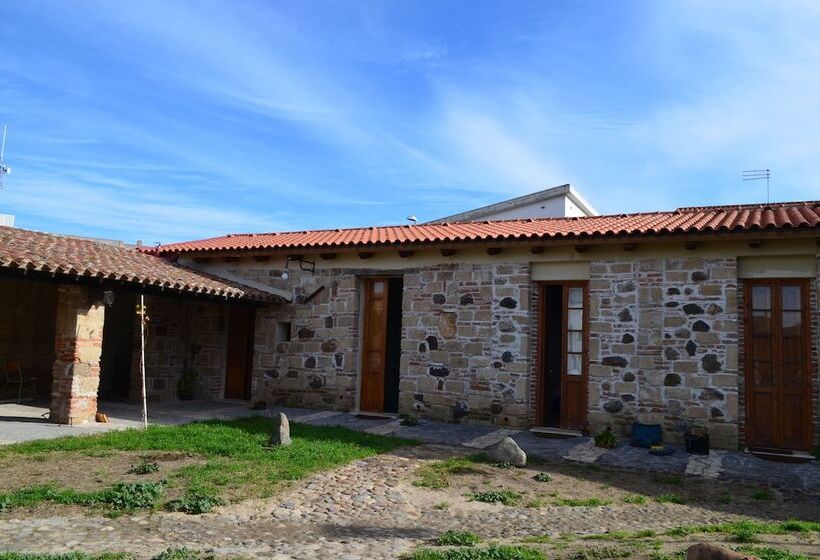 Pensjonat Sa Domu E Crakeras