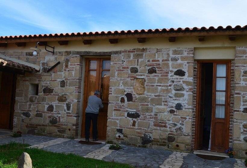 Pensjonat Sa Domu E Crakeras