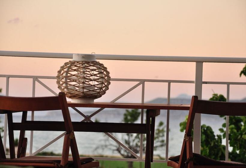 Phoenix Beachside Condos