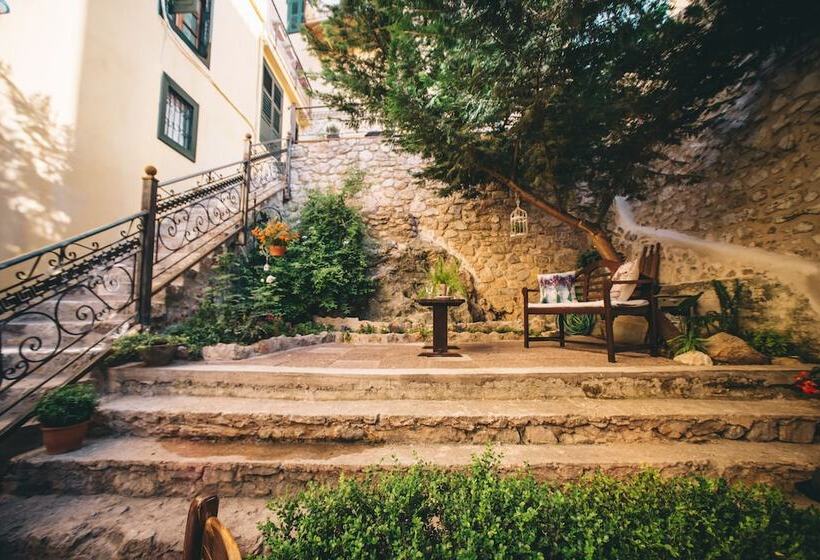 Rigas Pension Nafplio