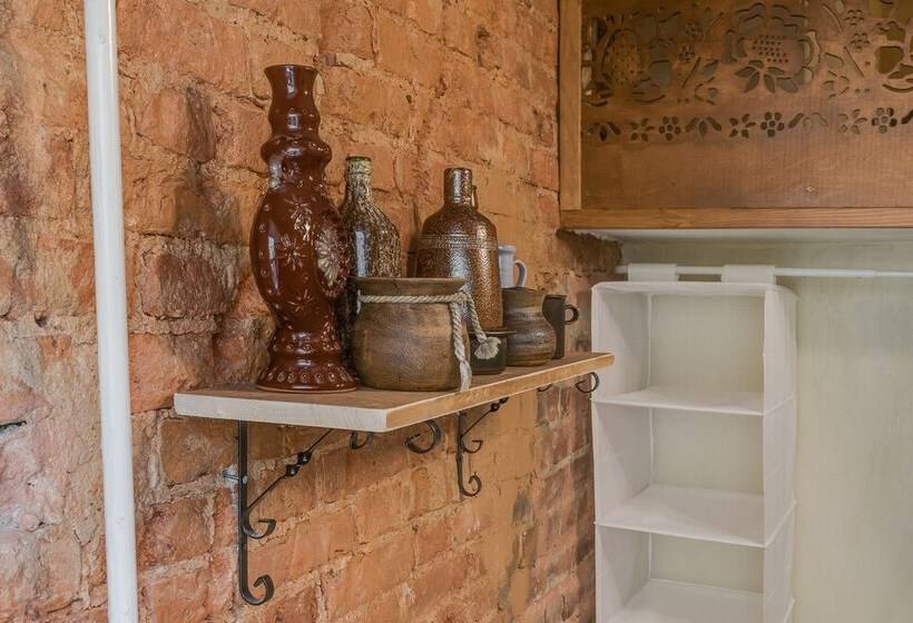 Sokroma Gorod Masterov Aparts