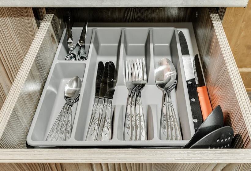 Sokroma Gorod Masterov Aparts