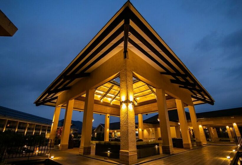 Tropical Retreat Luxury Resort And Spa