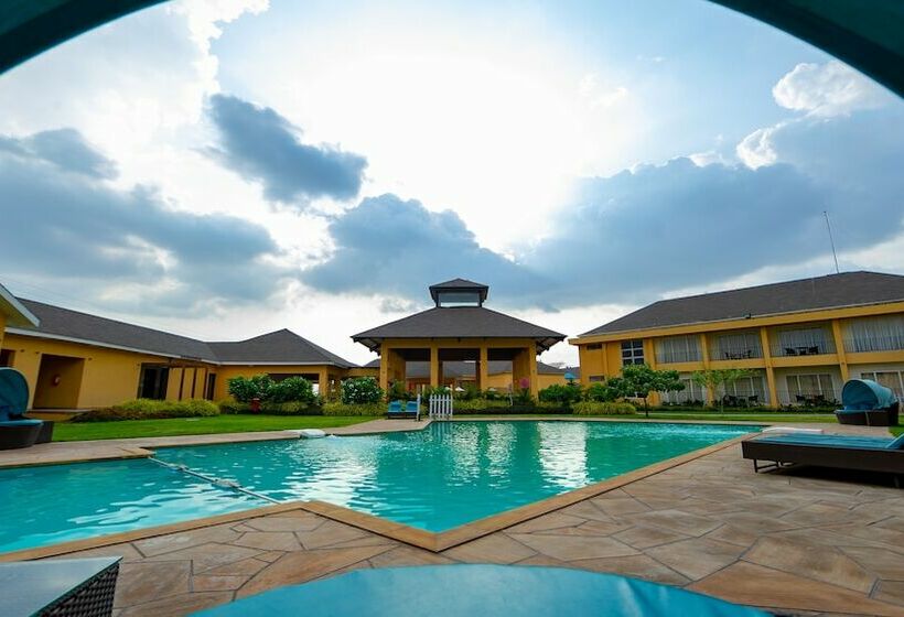 Tropical Retreat Luxury Resort And Spa