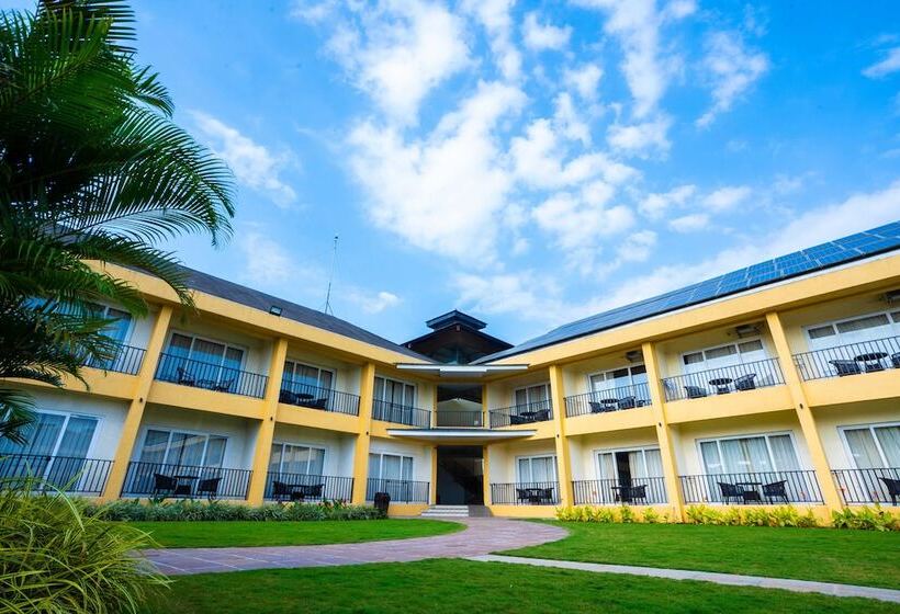 Tropical Retreat Luxury Resort And Spa