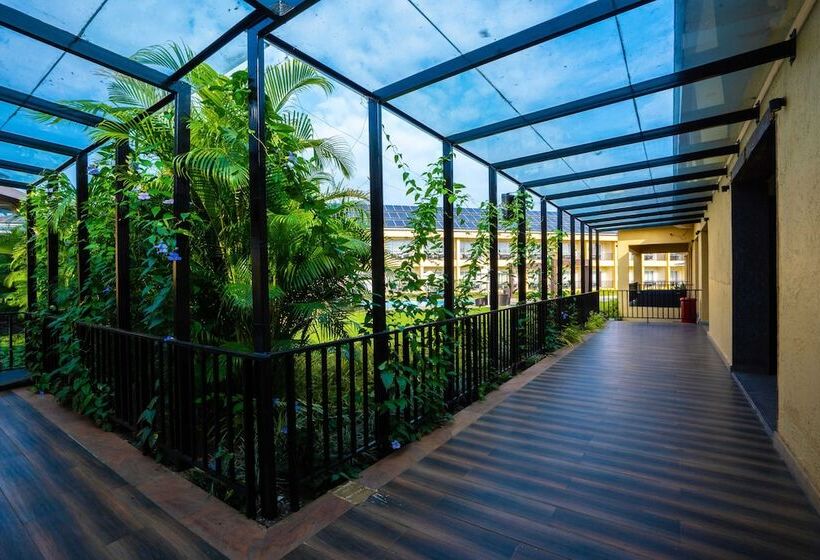 Tropical Retreat Luxury Resort And Spa