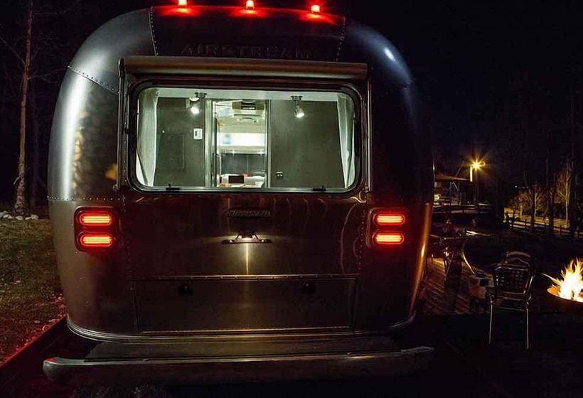 Vasilikia Mountain Farm & Retreat