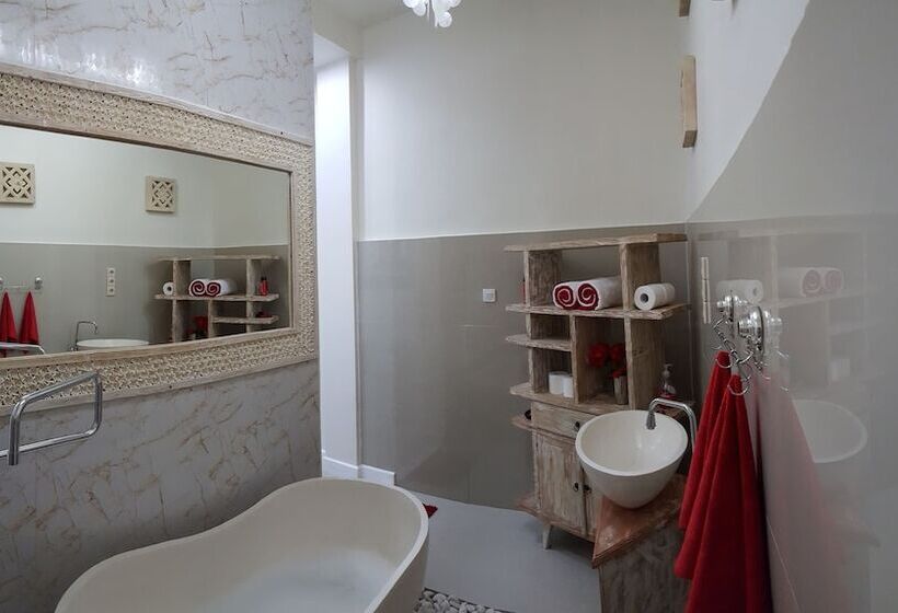 Villa Amidala Waingapu