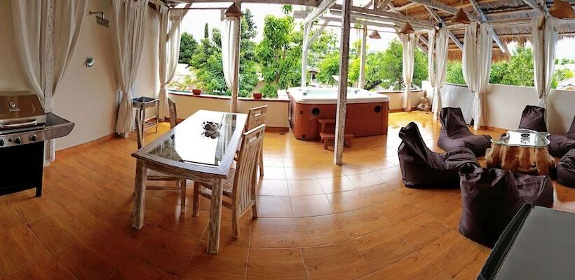 Villa Amidala Waingapu