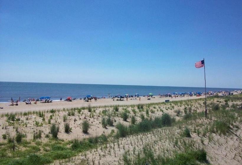 Adams Ocean Front Resort