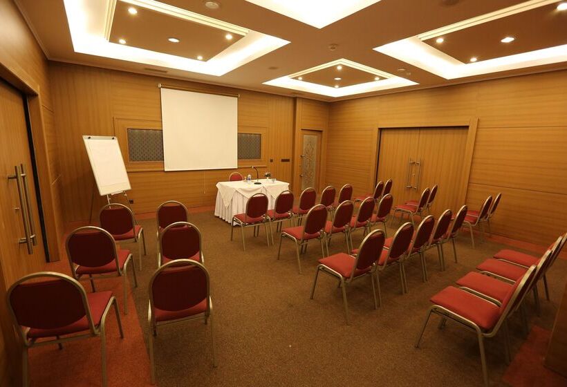 Adora Hotel & Resort