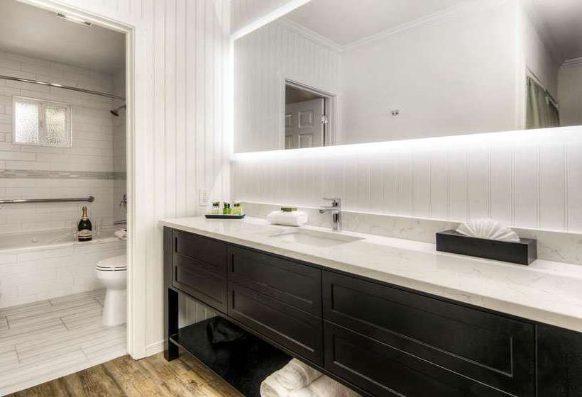 Aggie Inn, Ascend Hotel Collection