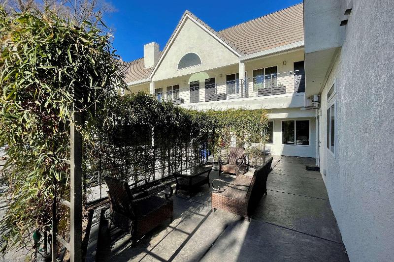 Aggie Inn, Ascend Hotel Collection