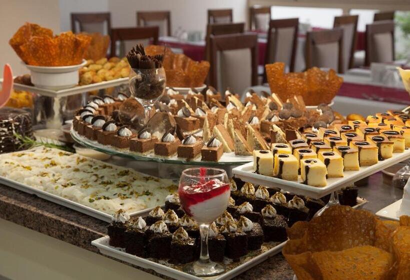 Batıhan Beach Resort & Spa