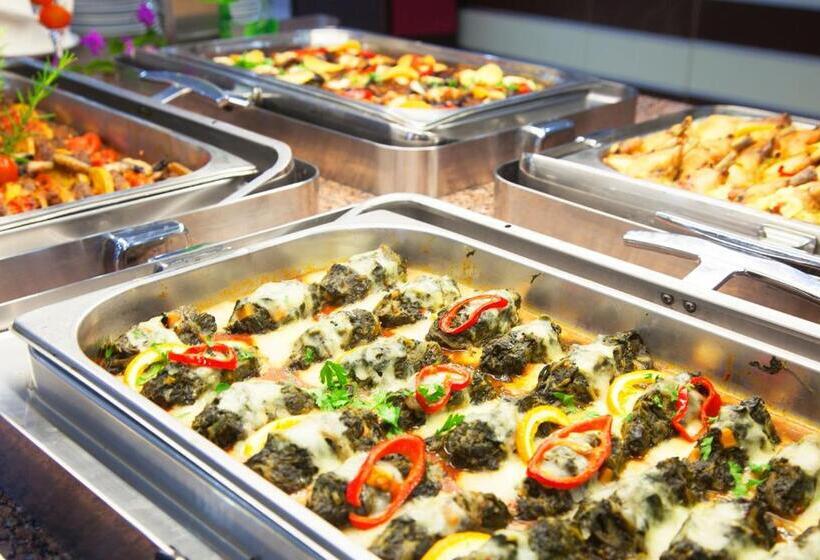 Batıhan Beach Resort & Spa