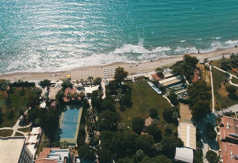 Batıhan Beach Resort & Spa