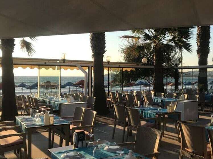Batıhan Beach Resort & Spa