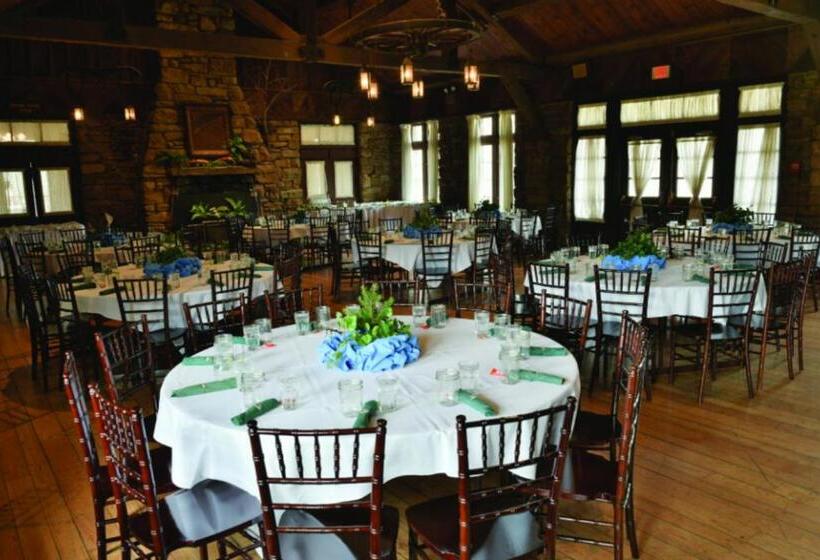 酒店 Abe Martin Lodge & Cabins