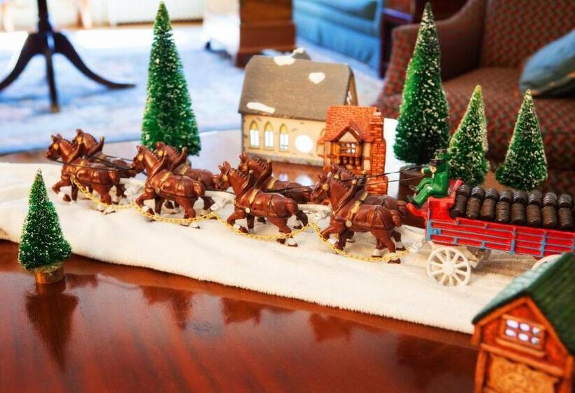 فندق Adair Country Inn & Restaurant