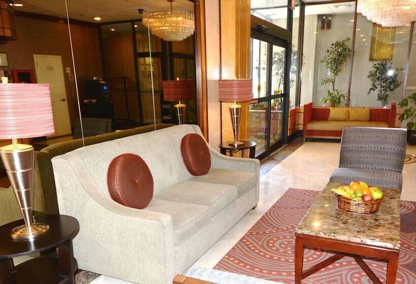 Adria Hotel And Conference Center