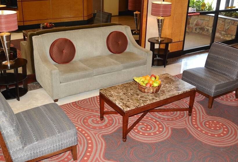 Adria Hotel And Conference Center