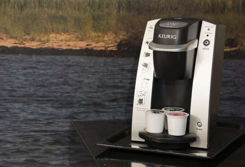 Adria Hotel And Conference Center