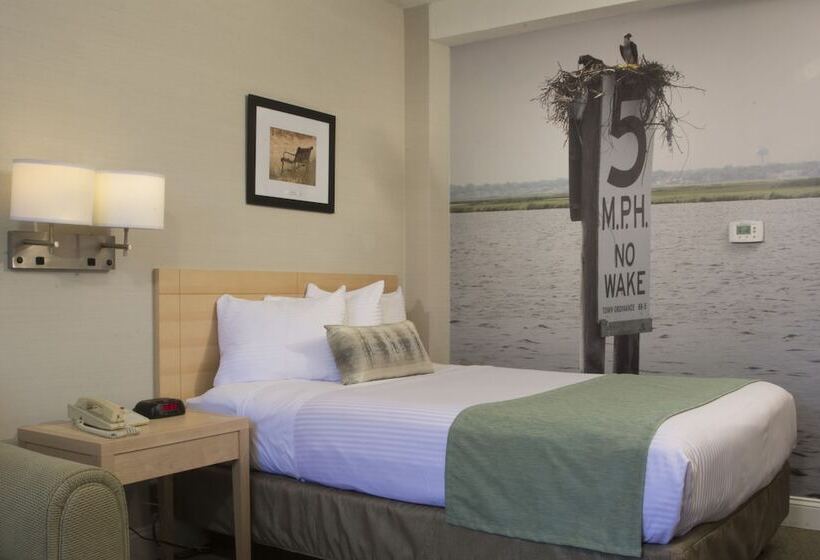 Adria Hotel And Conference Center