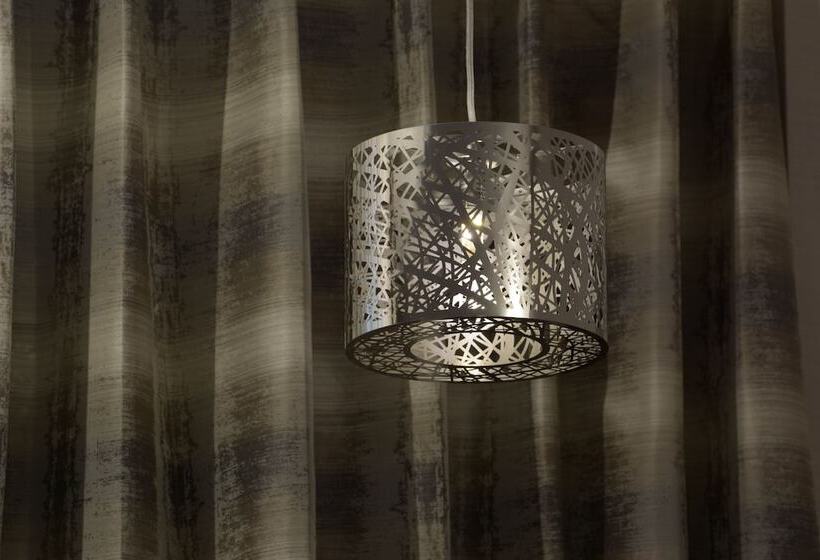 Adria Hotel And Conference Center