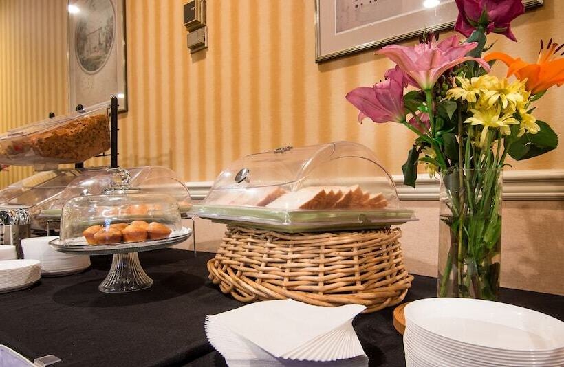 Adria Hotel And Conference Center