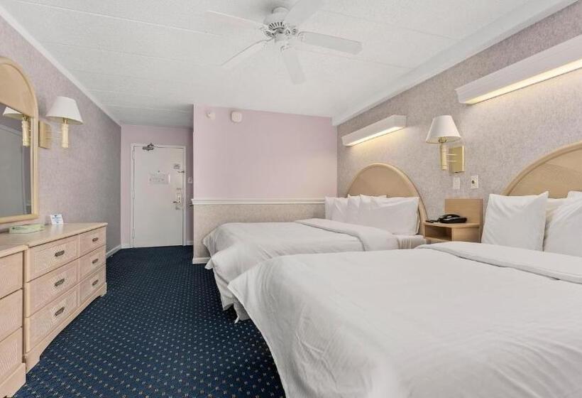 Отель Adventurer Oceanfront Inn