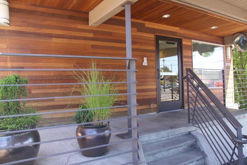 Отель Aladdin Inn And Suites