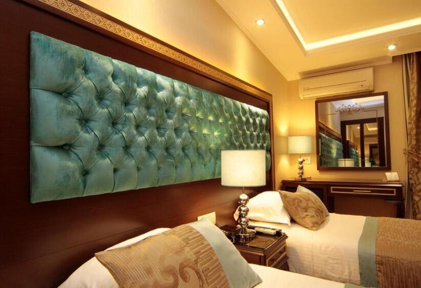 The Parma Hotel Downtown