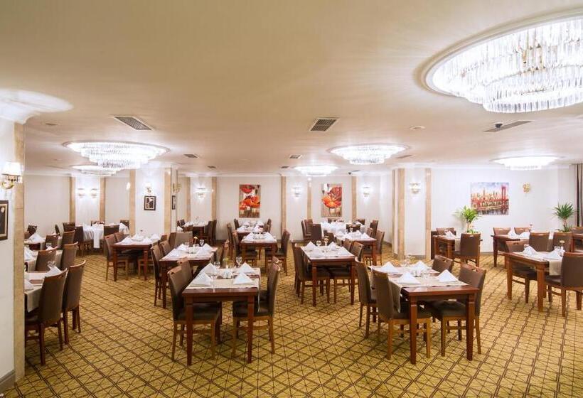 The Parma Hotel Downtown