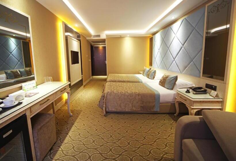 The Parma Hotel Downtown