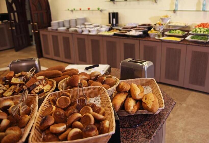 The Parma Hotel Downtown