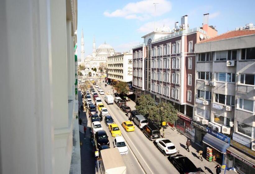 The Parma Hotel Downtown