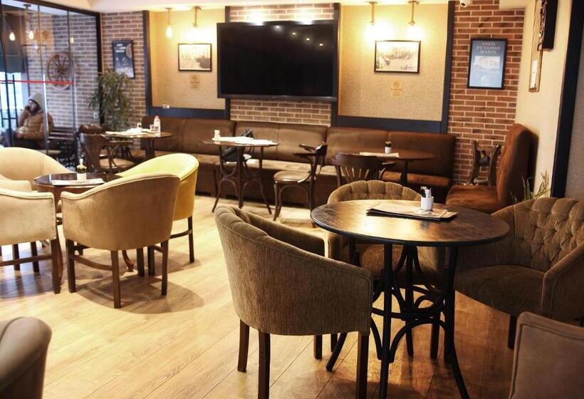 The Parma Hotel Downtown