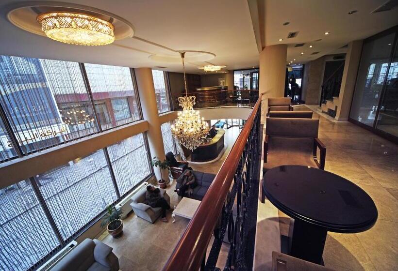 The Parma Hotel Downtown