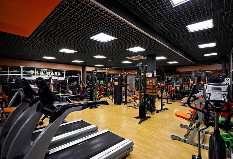 هتل Black Sea Central