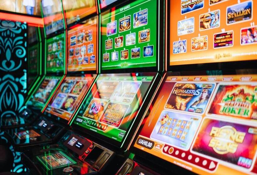 هتل Black Sea Central