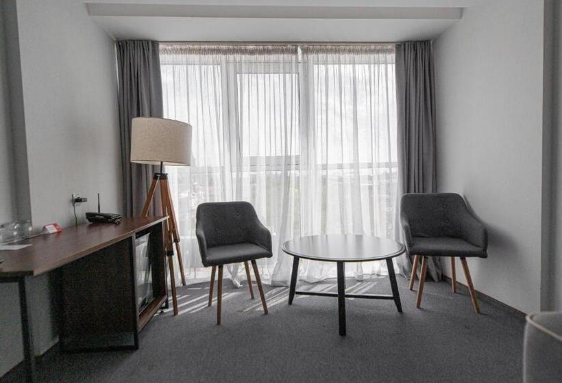 هتل Black Sea Central