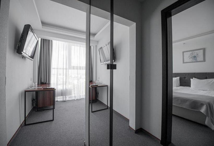 هتل Black Sea Central