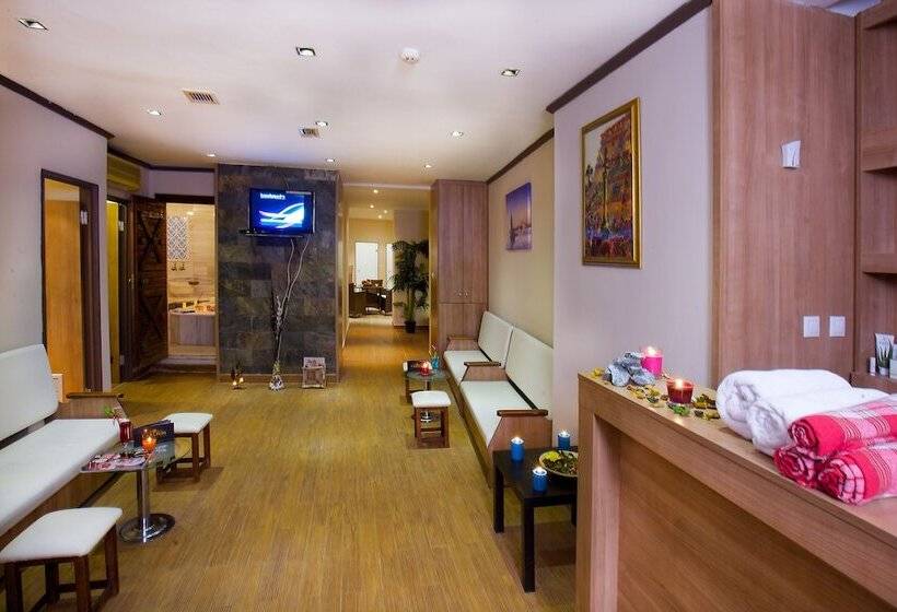 Carlton Hotel Old City